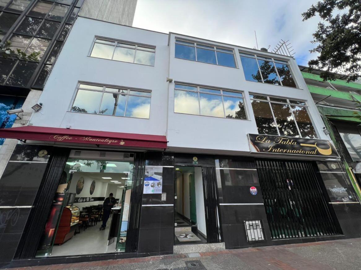 Aparta Hotel Montealegre Bogota Luaran gambar